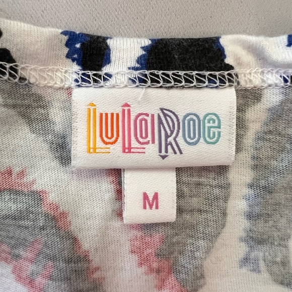 LuLaRoe T Shirt Mens Sz Medium Pullover Crew Neck Short Sleeve Multicolor unisex - Picture 3 of 6